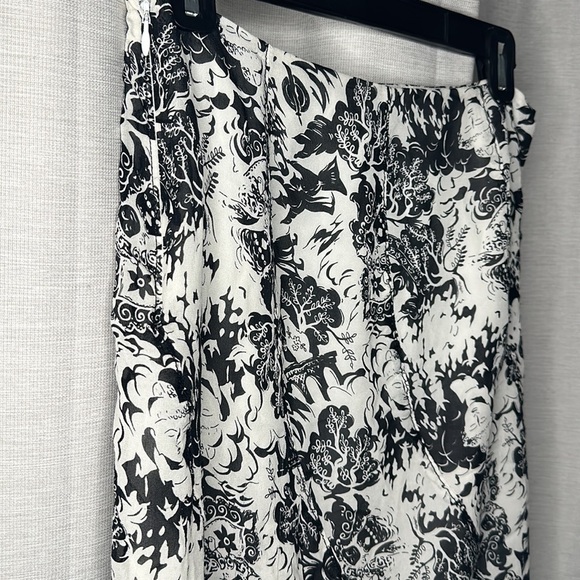 VINTAGE DRAMA SAMURAI GRAPHIC PRINT CHIFFON SKIRT - Picture 4 of 9